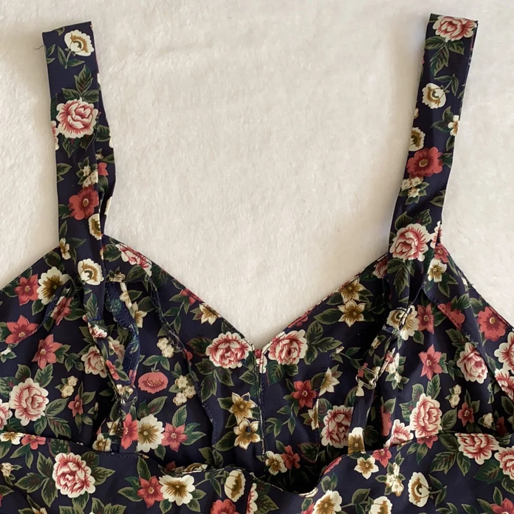{NWT/VTG} Lingerie Cacique | Dark Floral Satin Pajama Sleep Romper Blue (S) - Picture 13 of 16